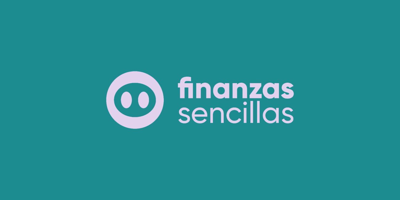 Logotipo de Finanzas Sencillas en rosa sobre fondo turquesa.